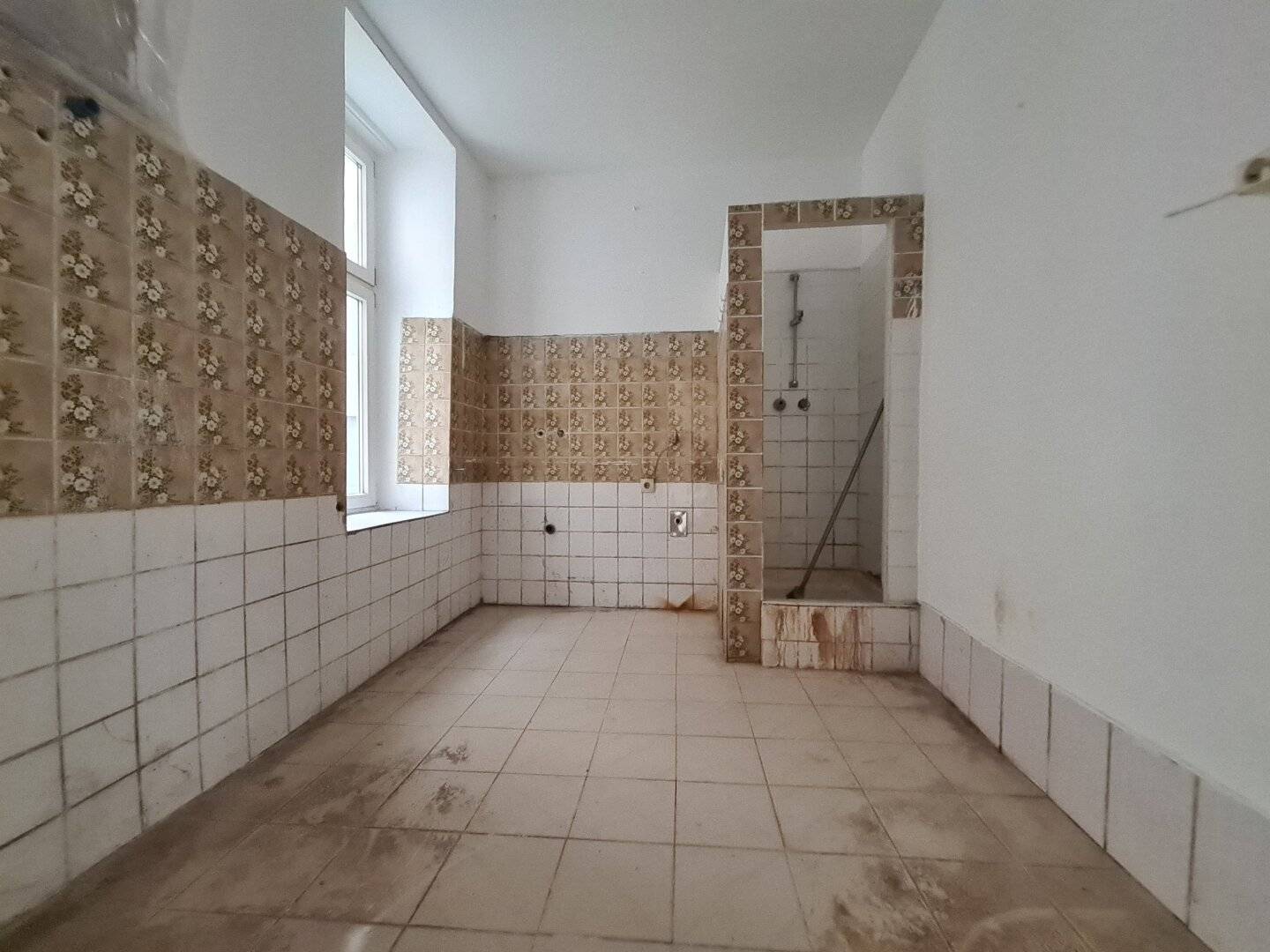 Airbnb-Wohnen-Gewerbe in U-Bahn Nähe
