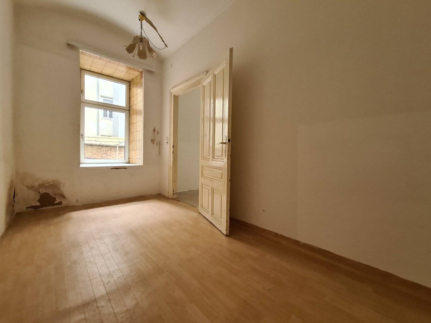 Airbnb-Wohnen-Gewerbe in U-Bahn Nähe