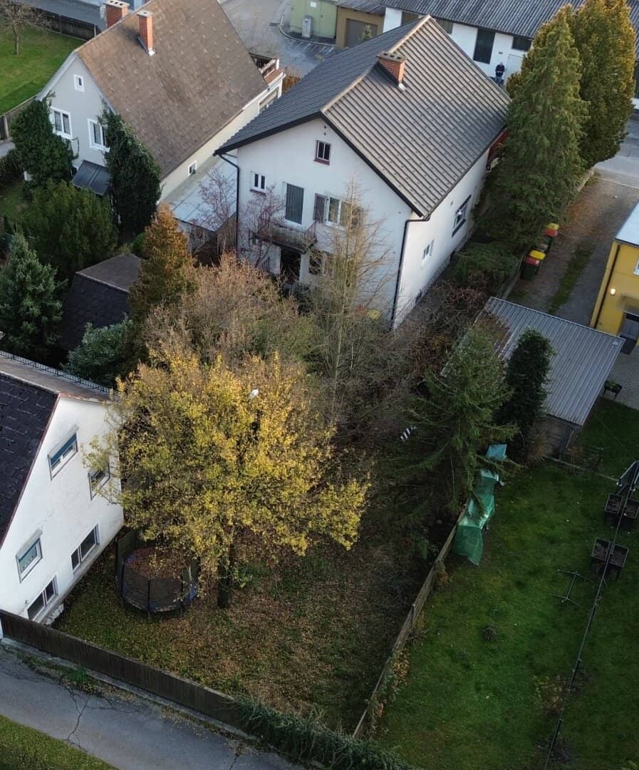 Stadtvilla mit großem Potential in besonders ruhiger, sonniger und zentraler Lage