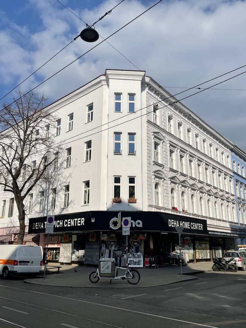 Nur bis 31.08.2026: Halbe Provision! - Geschäftslokal als Anlageobjekt | Seit 1984 unbefristet vermietet | 5,5 % Rendite