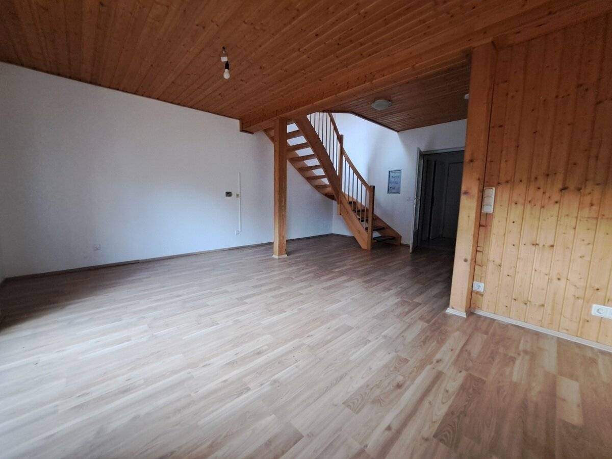 Solide Wohnung mit sehr guter Infrastruktur