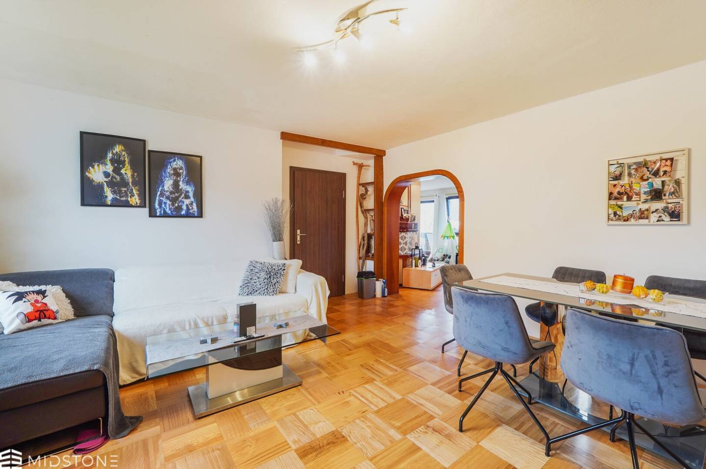 *Einzigartige Maisonette-Wohnung mit viel Platz und Potenzial* Balkon und Loggia in Kapfenberg