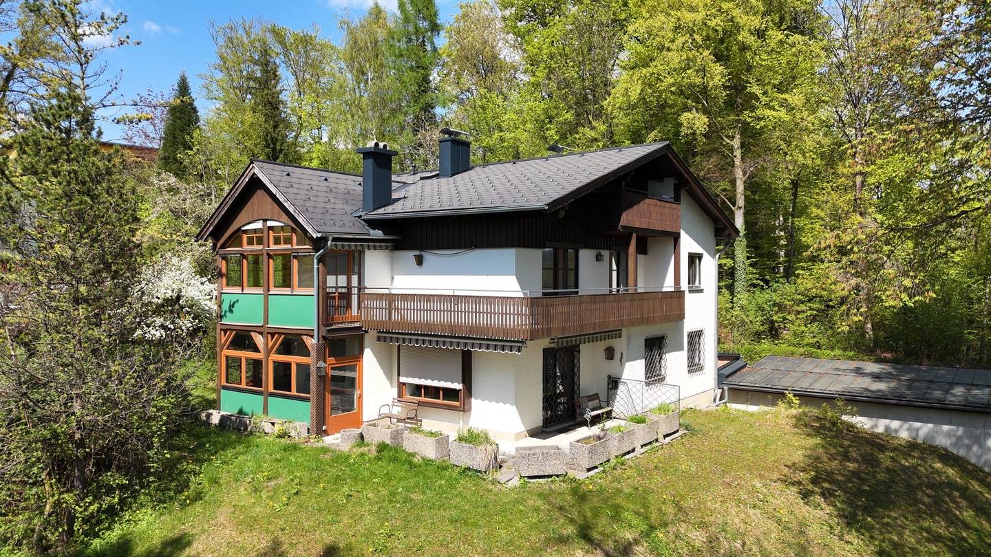 Zwei Wohnungen. Ein Haus. Und Platz für das, was einem wirklich wichtig ist.