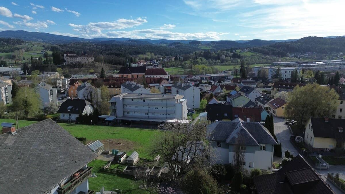 Charmante Doppelhaushälfte in Voitsberg, 5 Zimmer, Garten, Garage – Ihr neues Zuhause!