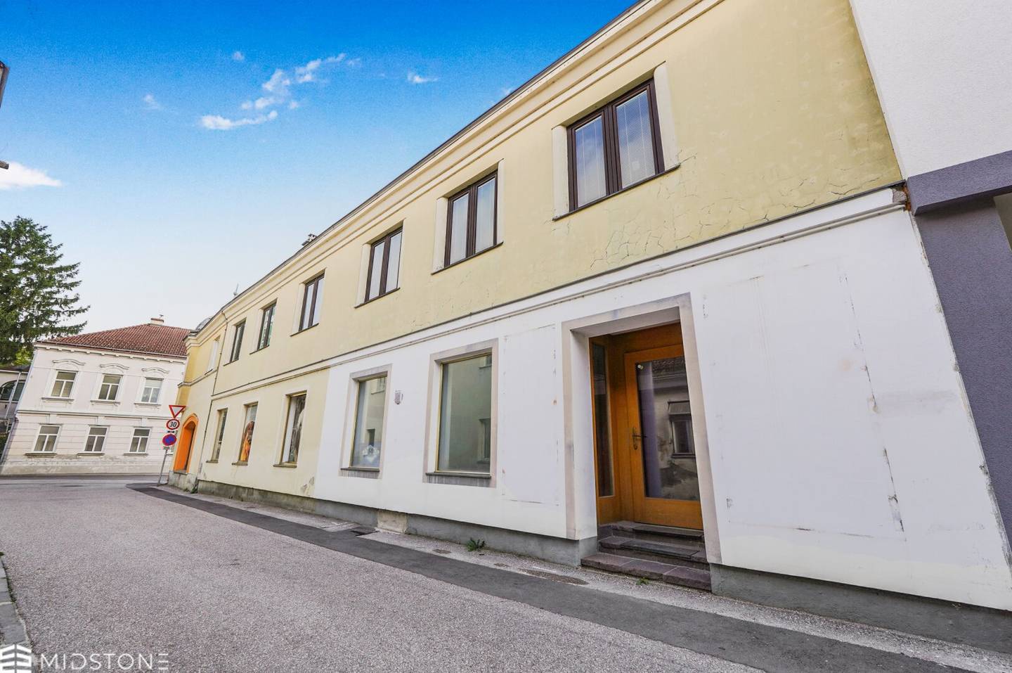 *Ihr neuer Standort in Böheimkirchen* Vielseitig nutzbares Geschäftslokal im Zentrum