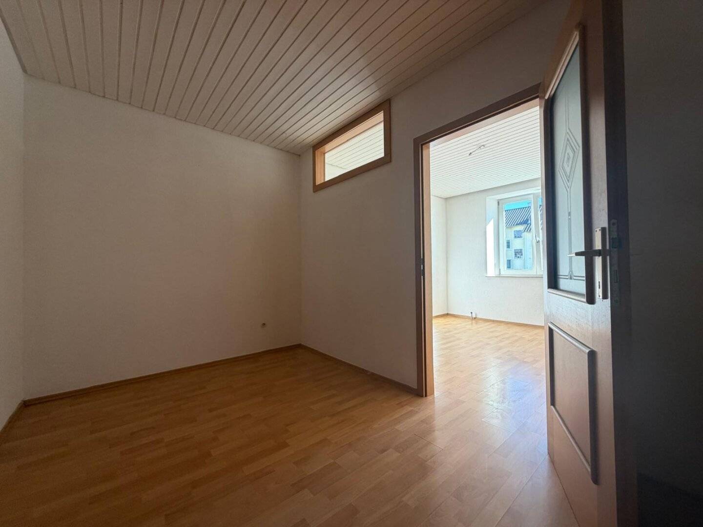 2-Zimmer-Wohnung mit Garten und Balkon in Mattighofen!