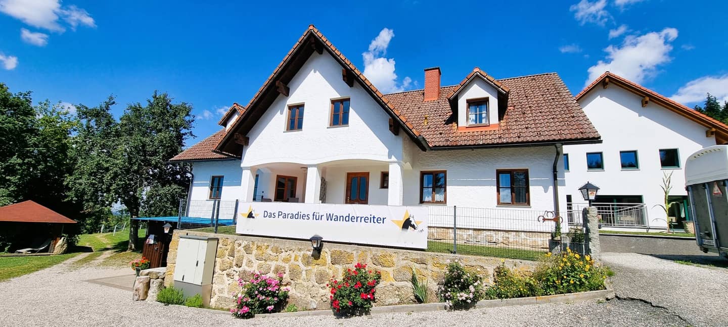 Traumanwesen für Pferdeliebhaber in Alleinlage mit ca. 13 ha  - Wanderreiten im Pferdereich Mühlviertler Alm !!