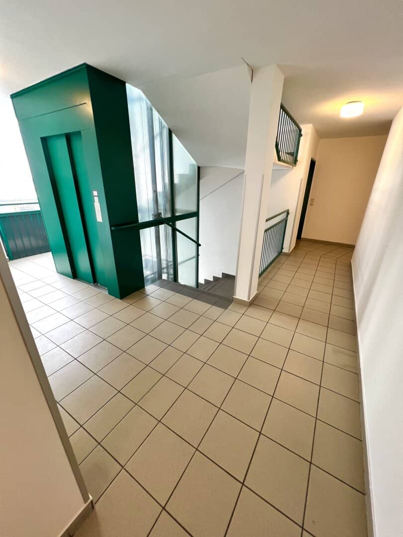 Comfortable garage parking space in 1170 Vienna - Hernalser Hauptstraße / Wattgasse