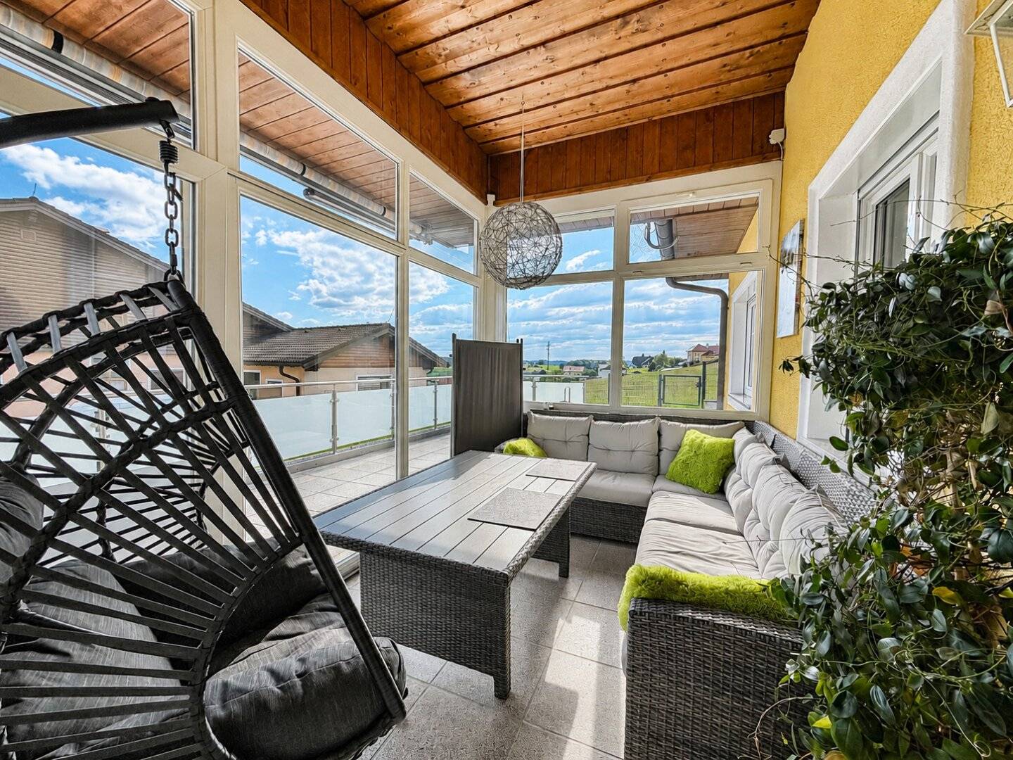 🏡 Gepflegter Bungalow in traumhafter Lage – Wohnen mit Komfort & Weitblick 🌄