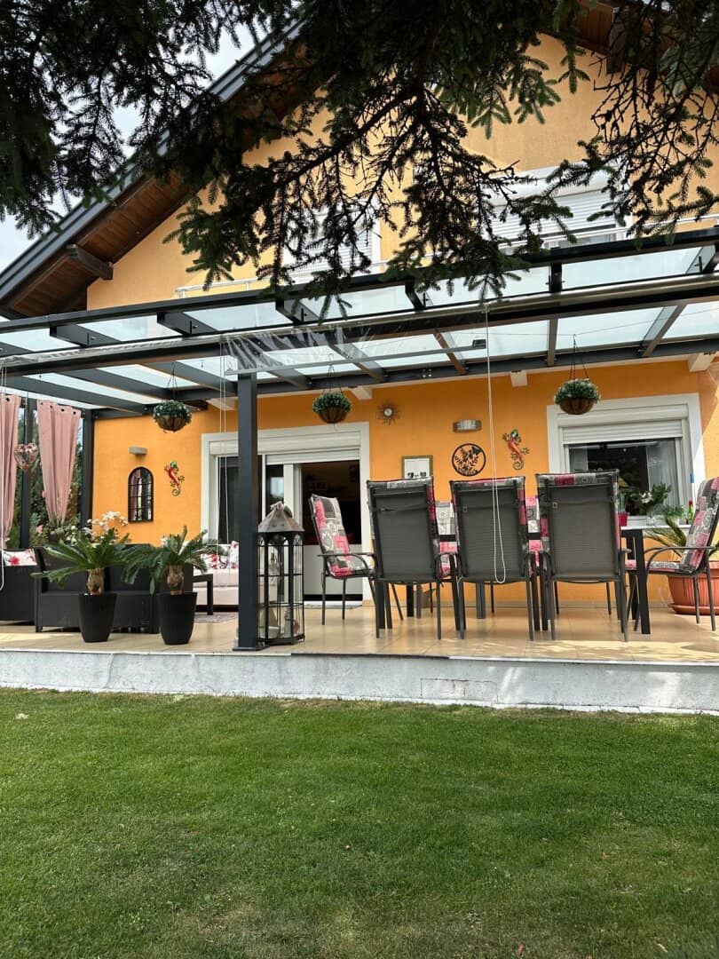 🏡 Bezauberndes Einfamilienhaus mit Gartenidylle