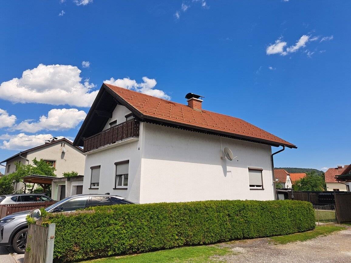 Modernisiertes Einfamilienhaus mit 5 Zimmern, Garten, Terrasse, 2 Balkonen & Garage in Köflach!