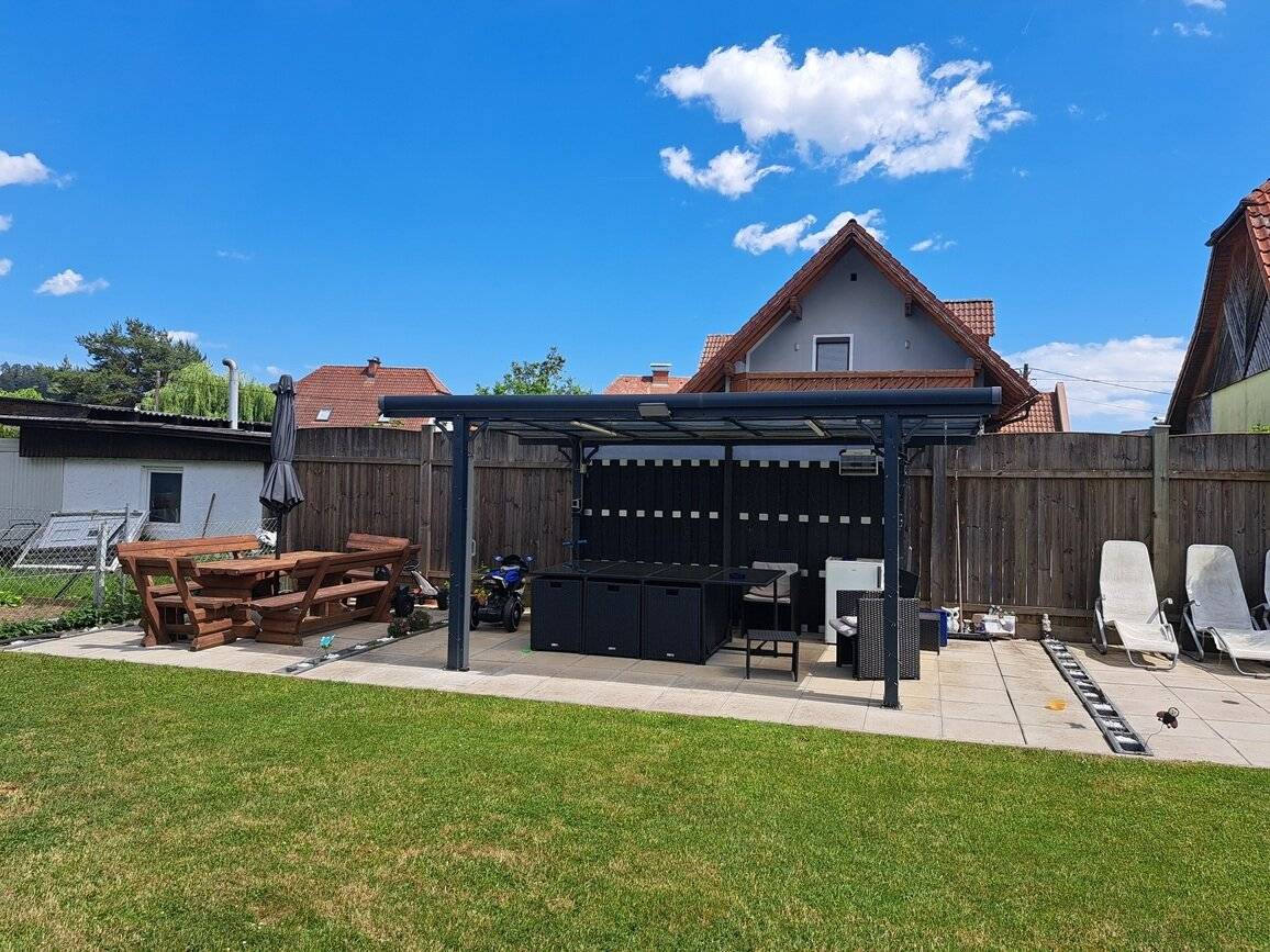 Modernisiertes Einfamilienhaus mit 5 Zimmern, Garten, Terrasse, 2 Balkonen & Garage in Köflach!