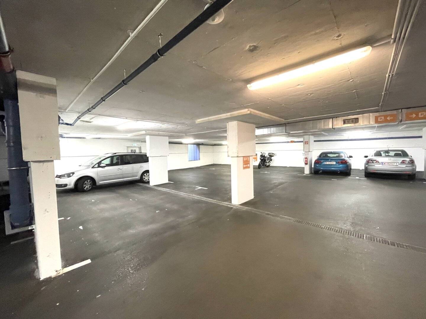 Garage parking spaces in 1210 Vienna, Brünner Straße for rent