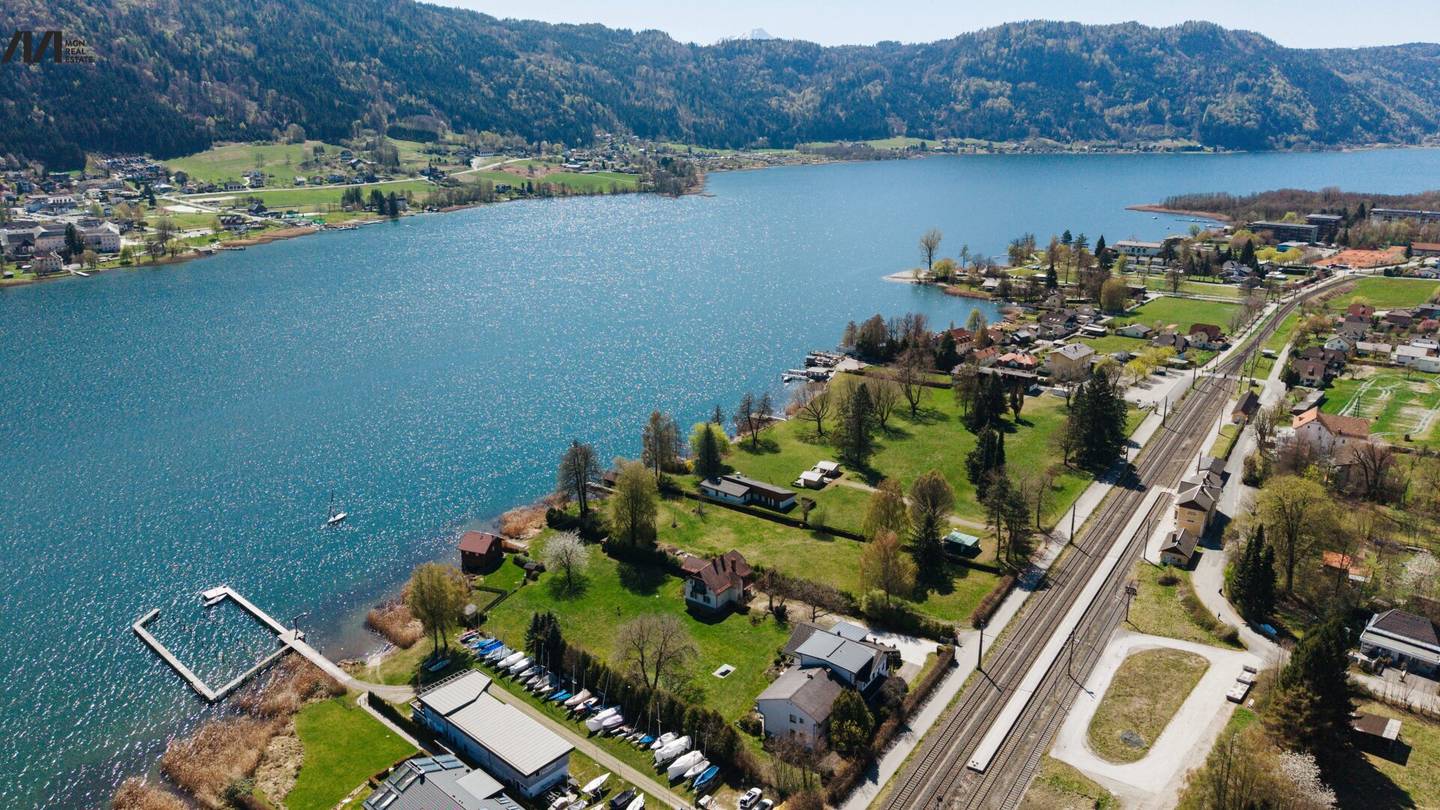 Leben wo andere Urlaub machen - Baugrund mit Seezugang! Ossiachersee