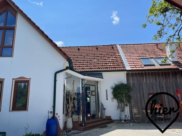 *** Rarität ca. 15 Min. von GLEISDORF entfernt: Exklusive Villa mit SW-Fernblick auf terrassiertem Traumgrundstück und eigenem Wald in der Südoststeiermark***