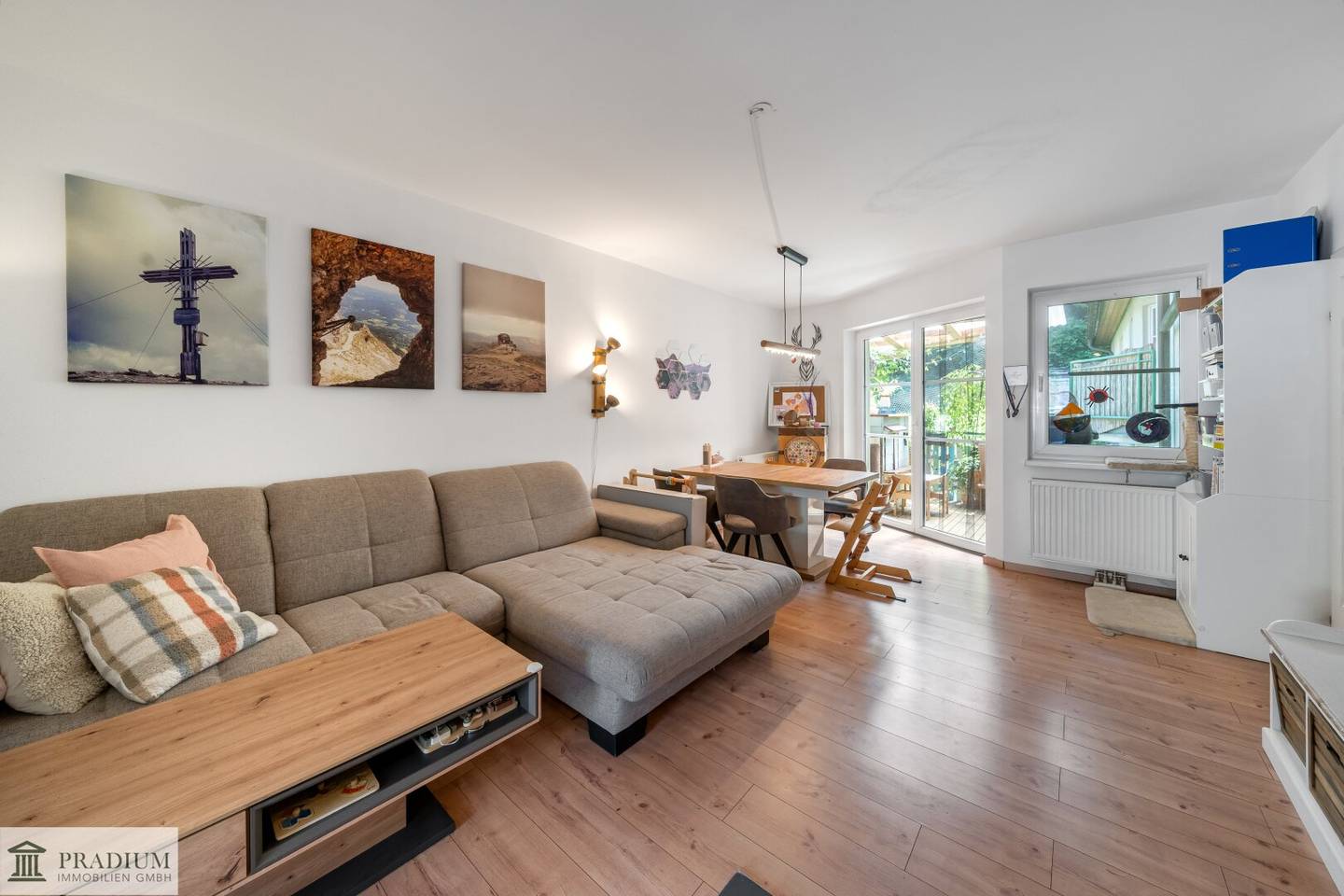 3 Zimmerwohnung mit Balkon und 2 TG-Plätzen