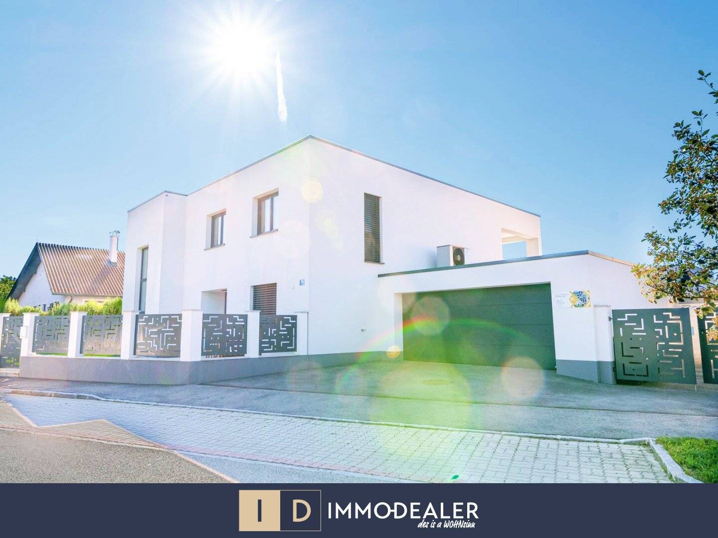 ** 35 MIN VON WIEN - WILLKOMMEN IN IHREM PERSÖNLICHEN PARADIES - MODERNE VILLA - ZEITLOS ELEGANT **