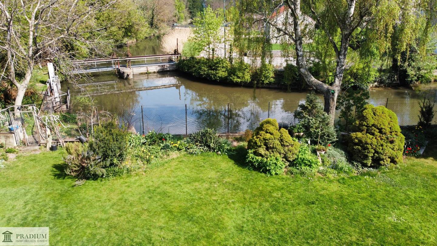 Einzigartiges Baugrundstück am Leithakanal – Ideal für Bauträger oder Luxus-Einfamilienhaus