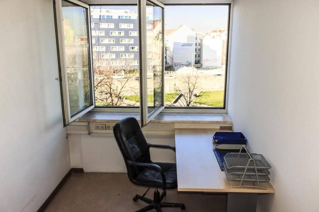 Kleinbüro in zentraler Lage in Wien - direkt bei U4/U6 Station