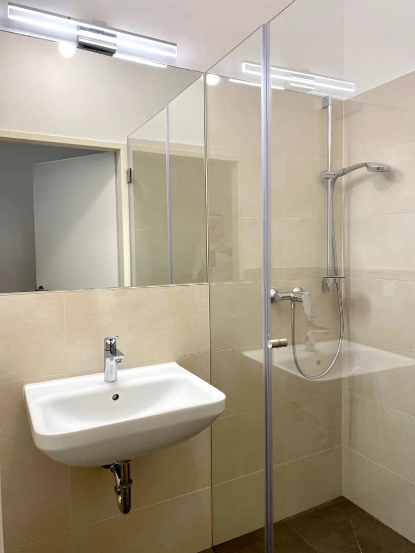 sommerangebot: 50 % weniger Provision bis 31.08.2026 - 44m² City-Apartment in einem wunderschönen Altbau in City Lage