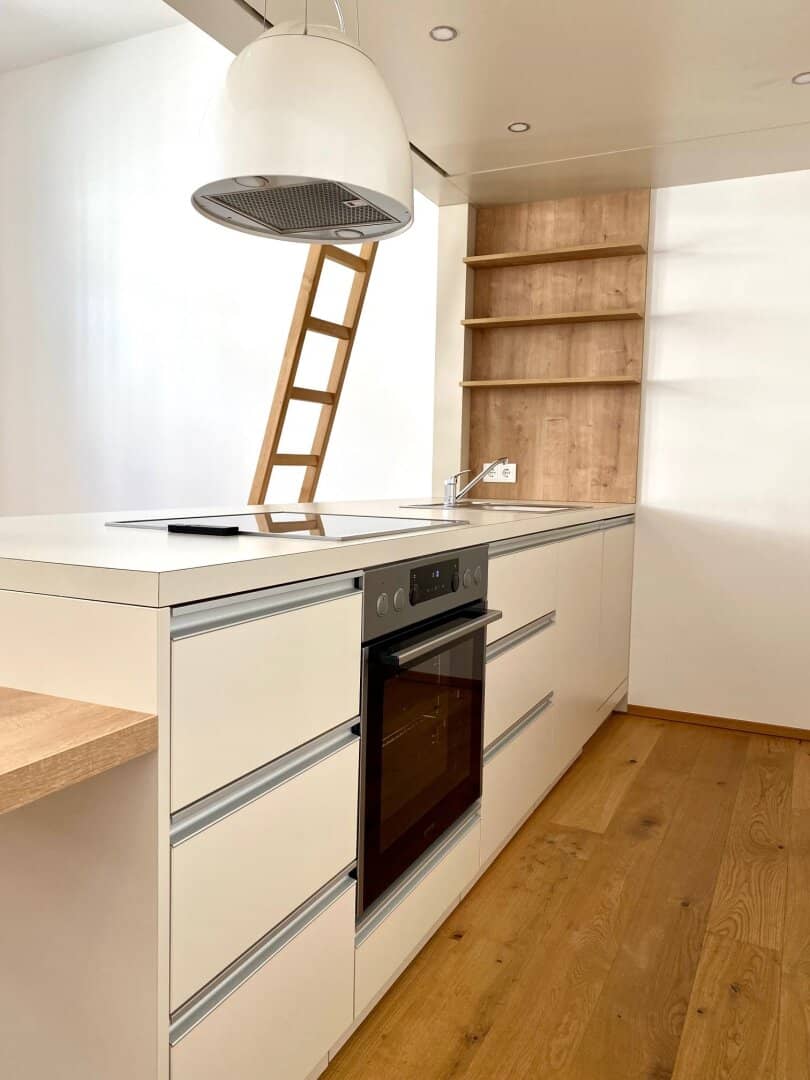 sommerangebot: 50 % weniger Provision bis 31.08.2026 - 44m² City-Apartment in einem wunderschönen Altbau in City Lage