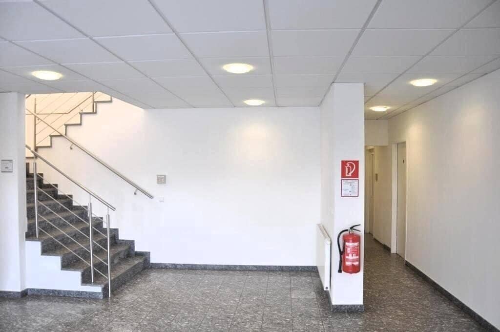 Kostengünstige Büro-/ und Lagermöglichkeit!