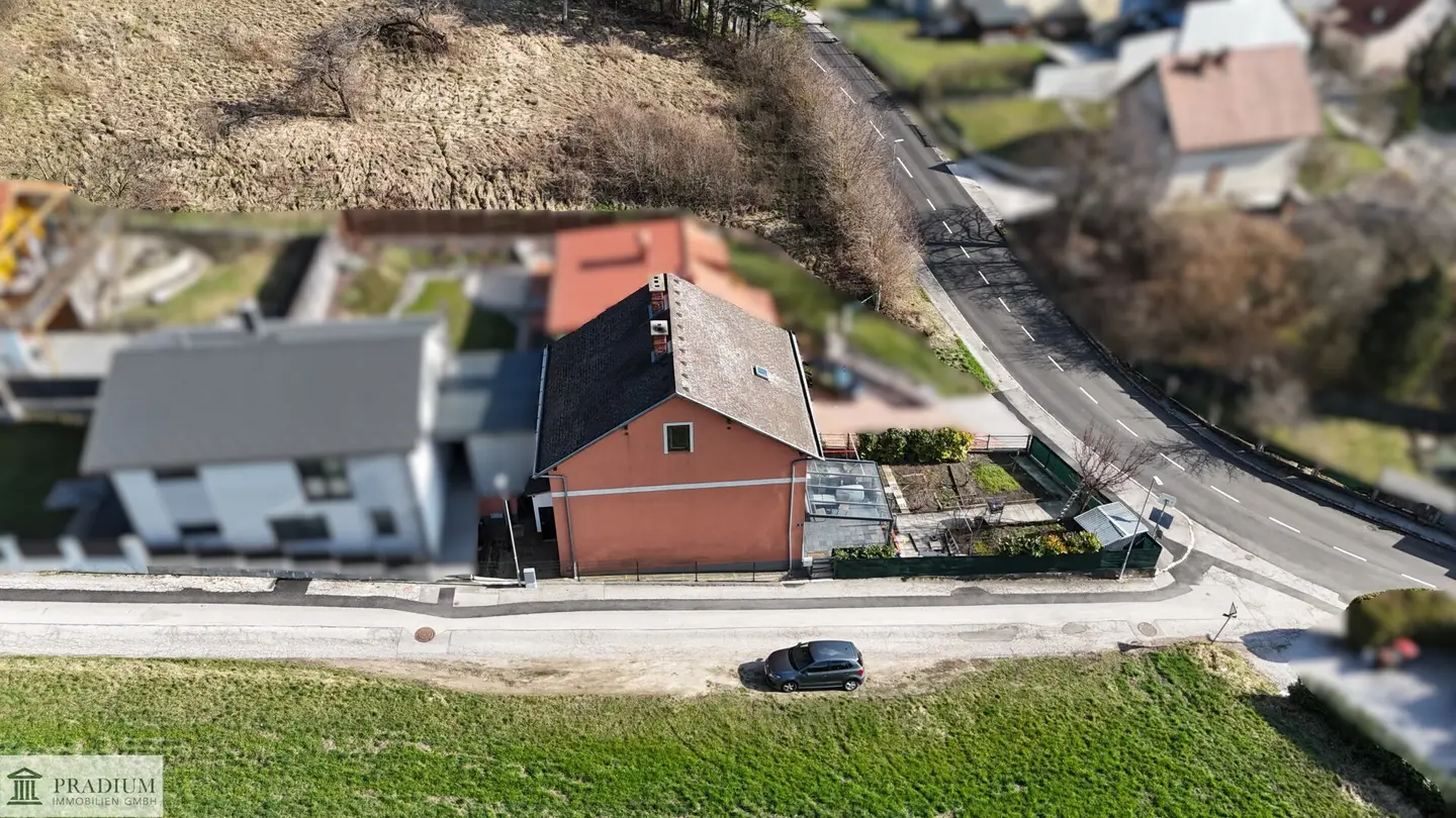 Wohnen mit Charakter – Altbauhaus in sonniger Lage mit Entwicklungschancen
