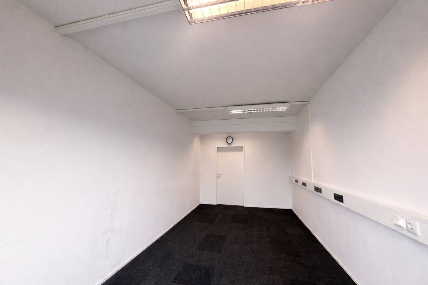 zwei Büroetagen - ca. 1.000 m² - an der U4/U6-Station Längenfeldgasse