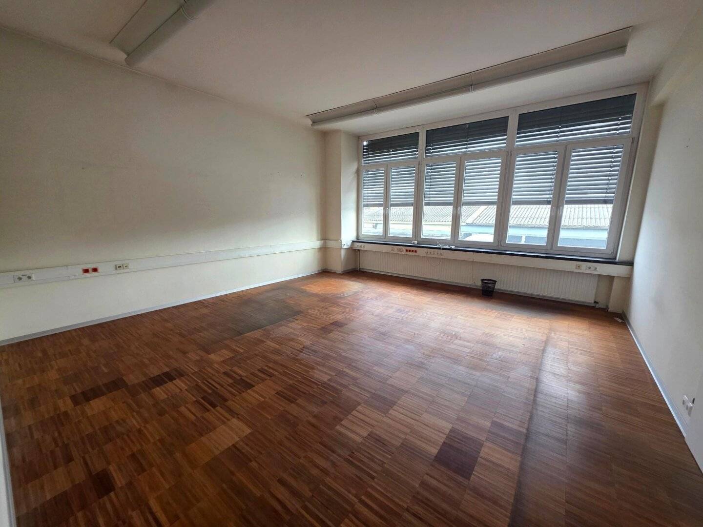 Klimatisiertes Kleinbüro