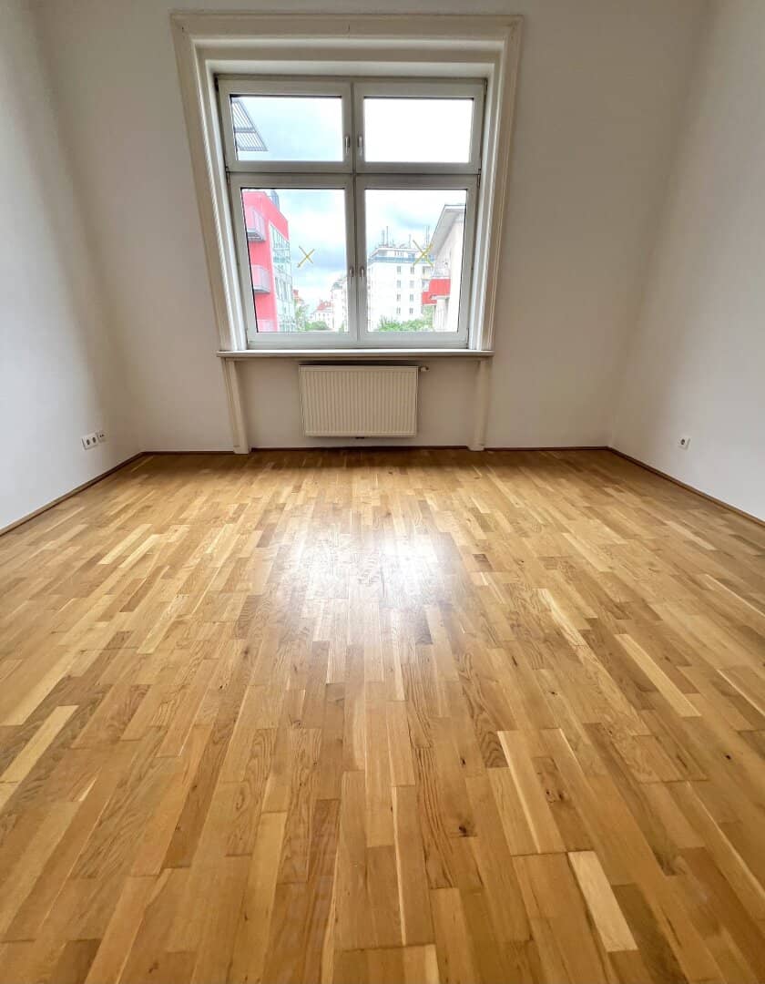 Einziehen und Wohlfühlen - Stilvoll sanierte 3 Zimmer Wohnung in bester Lage
