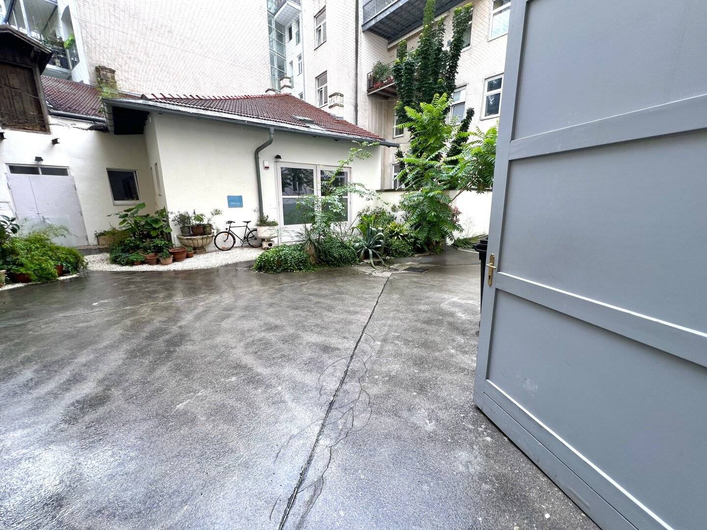 Bastlerhit - 4 Zimmerwohnung mit Potential in hervorragender Lage des 3. Bezirkes zu erwerben!