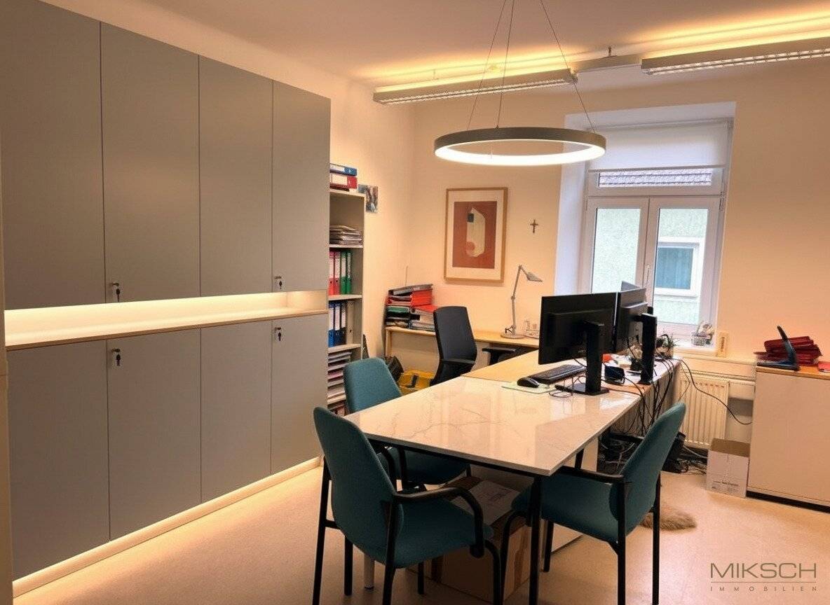 Neu saniertes Büro I Parkplätze inkl. I  Top-Lage I neben S33 Mitte Abfahrt