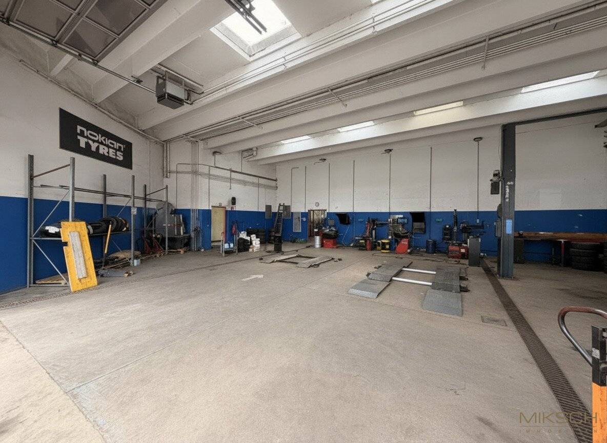 Werkstatt I ca. 700m² I St. Pölten I Lager I Reifenaufzug I 3 Hebebühnen