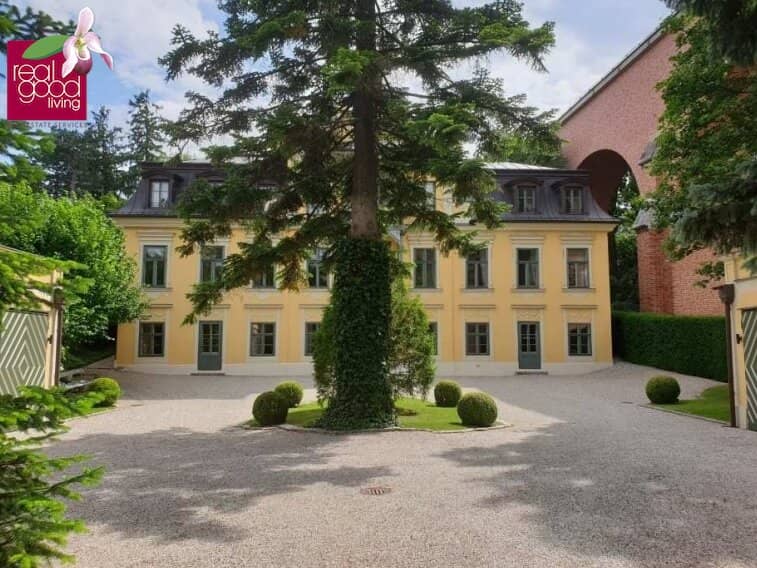 Prestige-Villa in Wien-Mauer ++ 15 Zimmer, ca. 600 m² Wohn-Nutzfläche, 3.700 m² Garten, Pool & vielseitige Nutzung für Wohnen/Büro