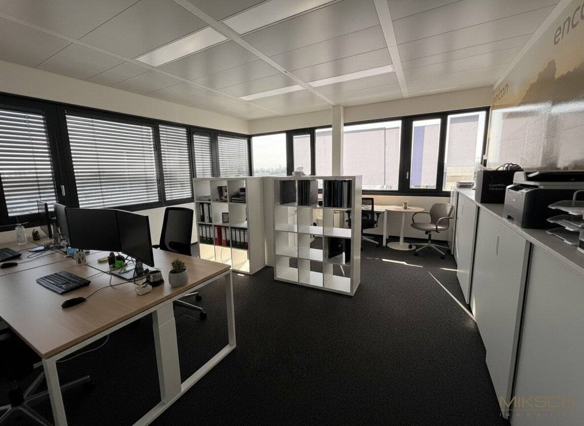 Modernes Büro in 2540 Bad Vöslau I 280m² I Terrasse I Lift I  nähe Autobahn & Wien I E Ladestationen