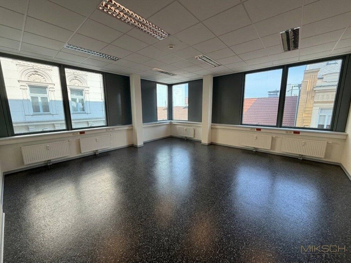 Neuwertiges Büro/Praxis I in St. Pölten I ca. 267m² I nähe Bahnhof I Top Lage I Lift