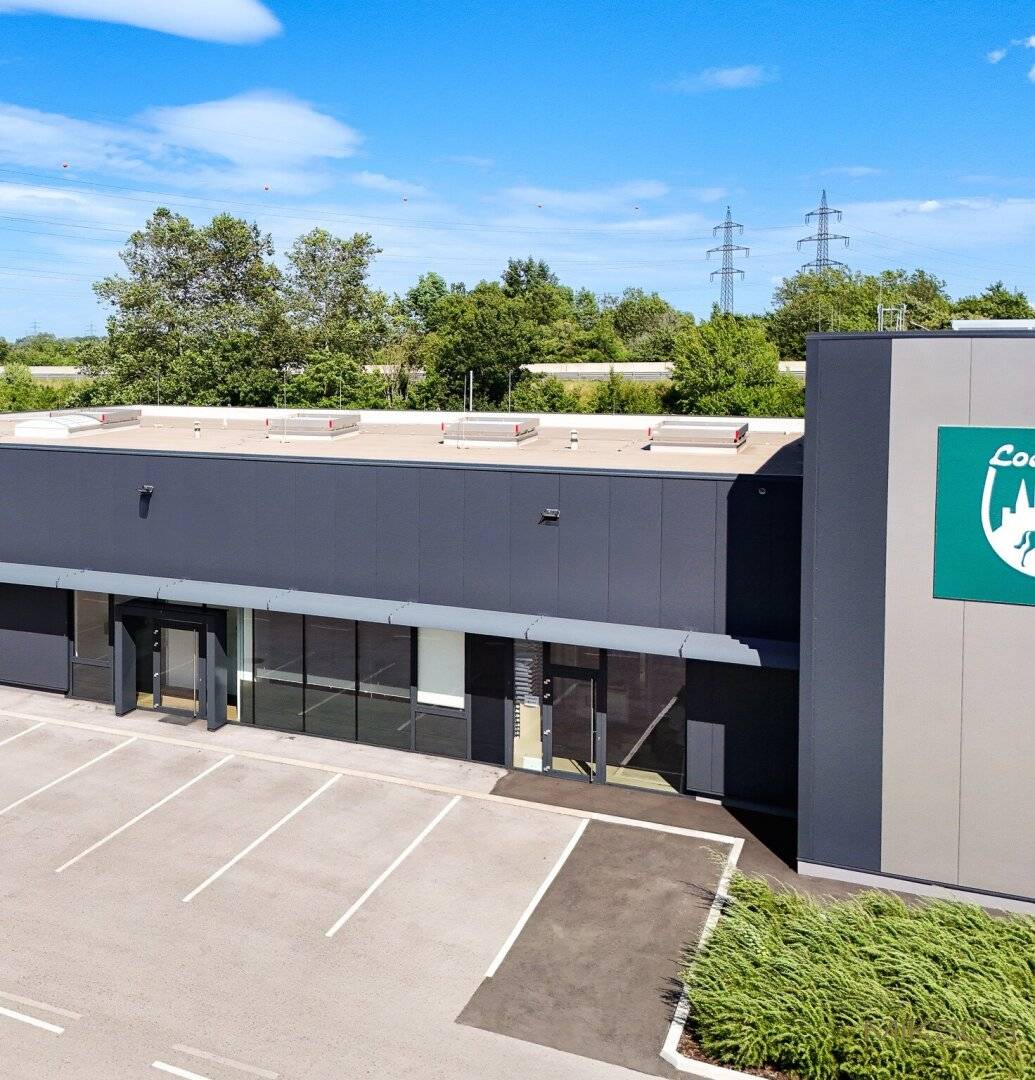 Moderne Betriebsfläche I 280m² I in St. Pölten I Parkplatz I neben S33