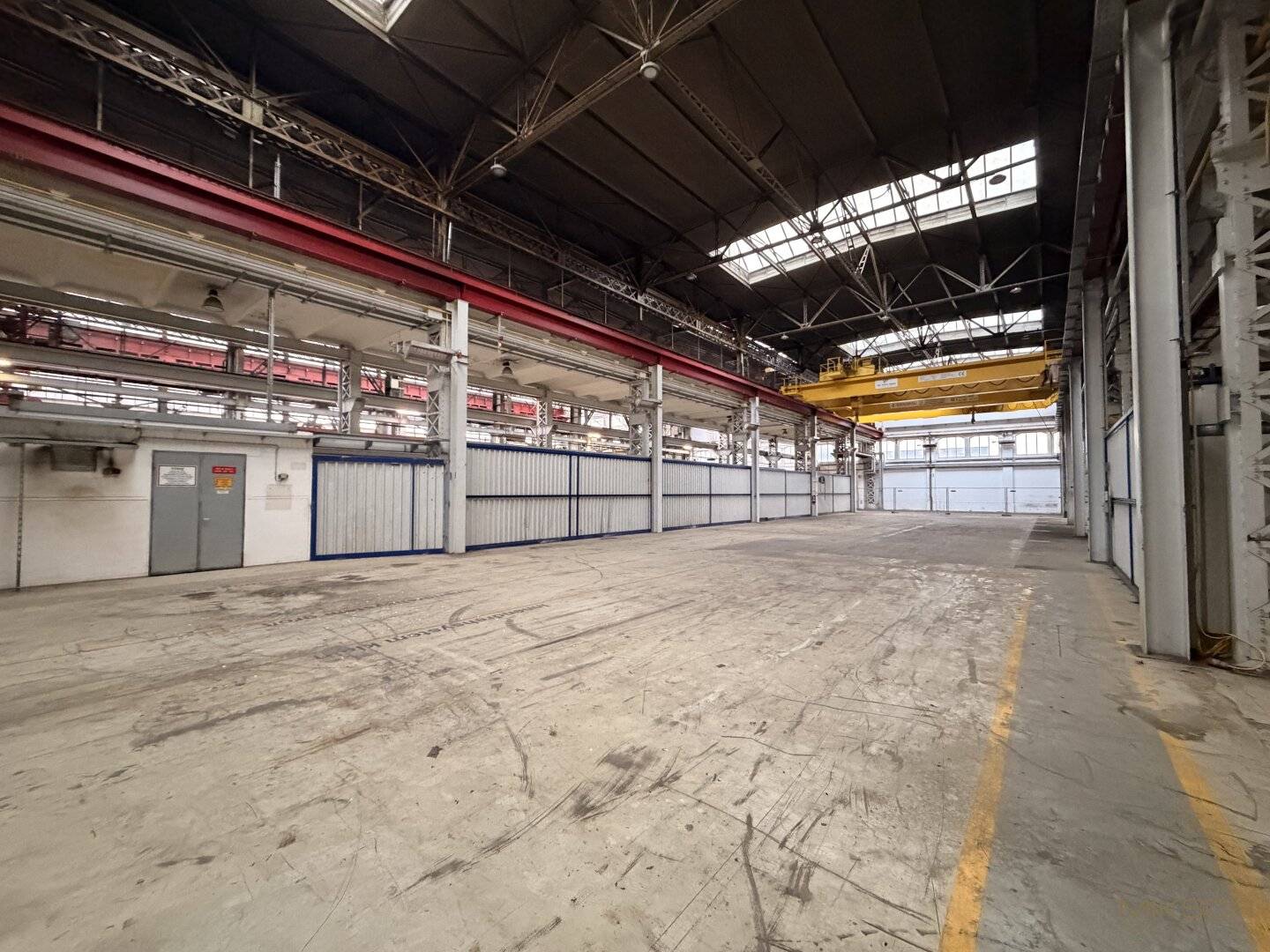 Industrie-Halle in St. Pölten I 591,61m² - 1947,71m² I Büroräume I Zentraler Lage I nähe Bahnhof und Autobahn