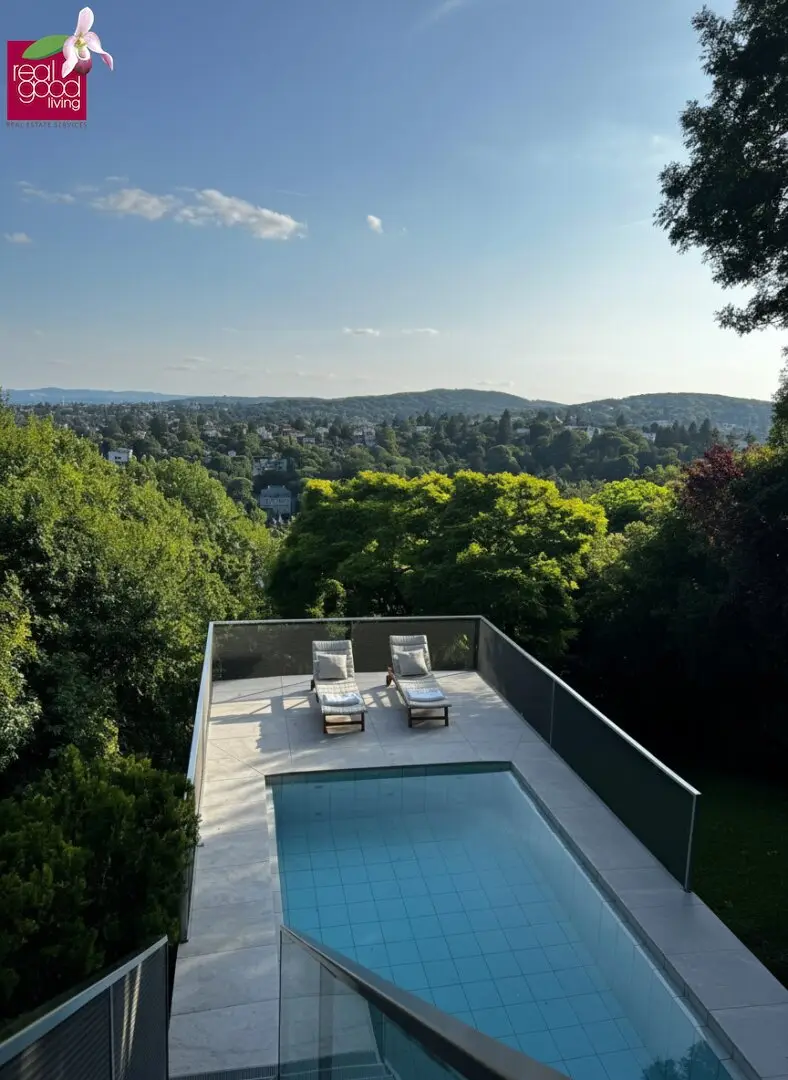 Wohngenuss mit Traumfernblick: Teilmöblierte Traumvilla mit Outdoorpool, Garten, Sauna, Jacuzzi Indoor, Tischtennistisch, uvm.!