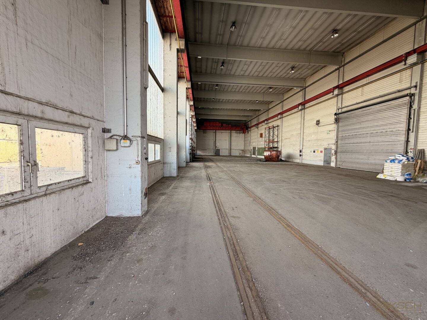 Industriehalle / Lager I 915m² I in St. Pölten I nähe Autobahn und Bahnhof