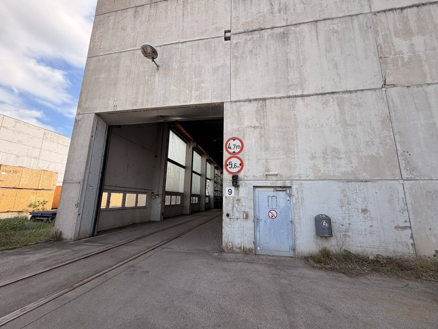 Industriehalle / Lager I 915m² I in St. Pölten I nähe Autobahn und Bahnhof
