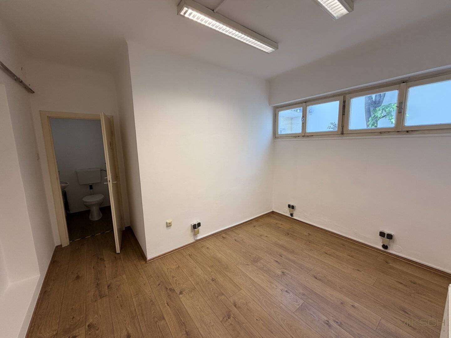 Vielseitig nutzbare Fläche I 100m² I mitten in St. Pölten I Parkhaus I nähe Bahnhof I Teeküche