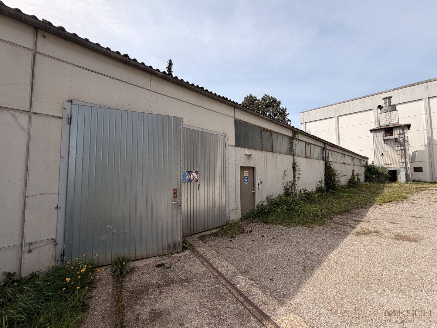 Industriehalle 440 m² I mit Kran I in St. Pölten I Nähe Autobahn und Bahnhof