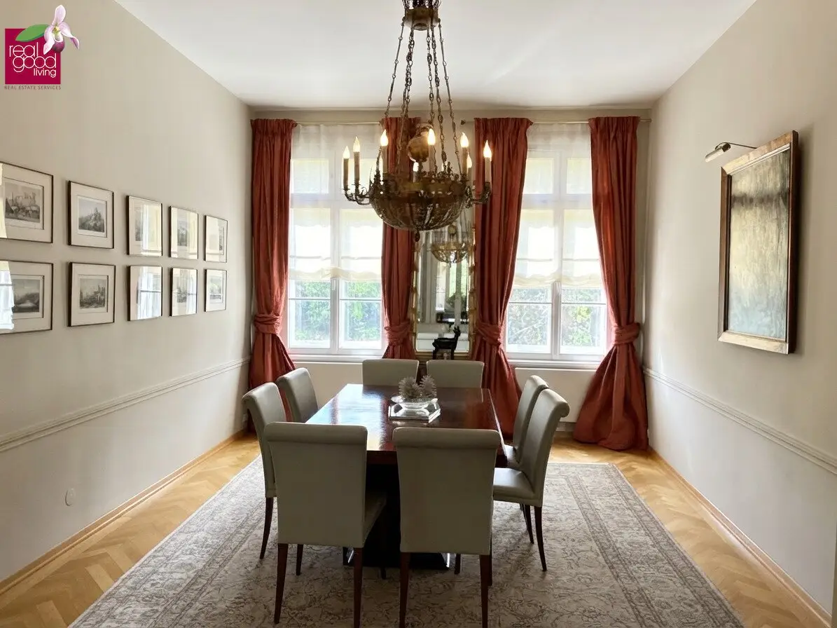 Exquisites Wohnen im Glanzingpark – repräsentative 7-Zimmer-Residenz mit privatem Spa-Gefühl