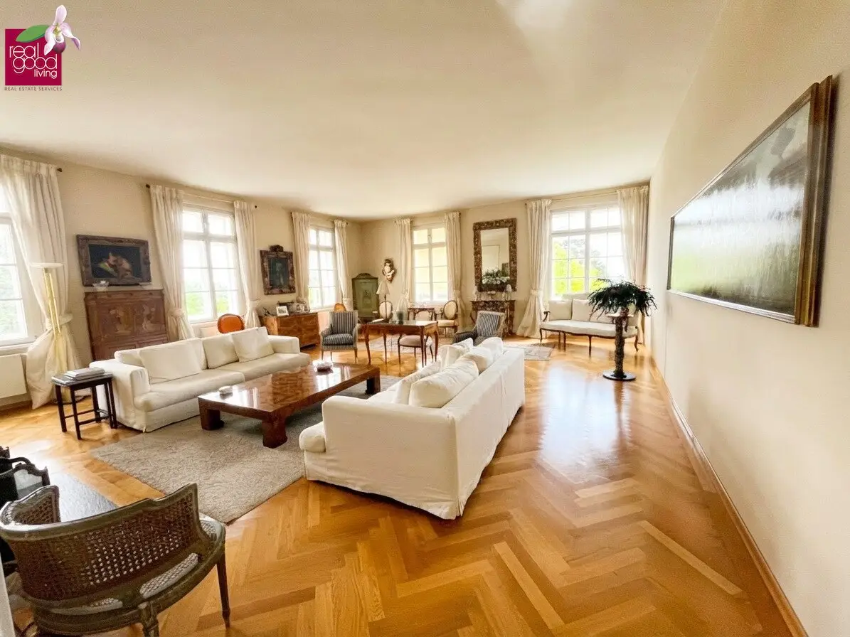 Exquisites Wohnen im Glanzingpark – repräsentative 7-Zimmer-Residenz mit privatem Spa-Gefühl