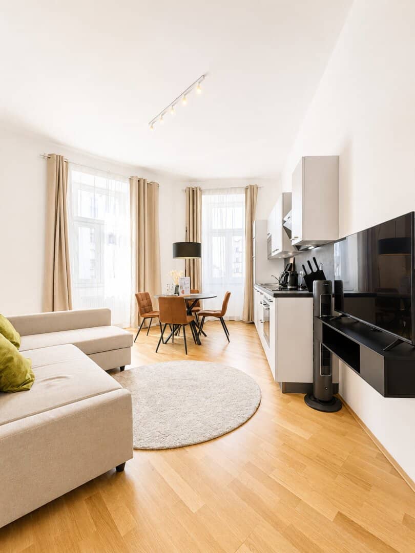 Attraktive, vollmöblierte 2-Zimmerwohnung in ausgezeichneter Lage in Wien-Meidling