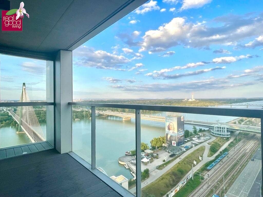 ✨ Exklusive Marina Tower | Hochgeschoss 3-Zimmer Wohnung mit direktem Donau-Blick | Voll möbliert | Befristet vermietet bis 30.09.2026 | Top Investment oder Eigennutzung ++