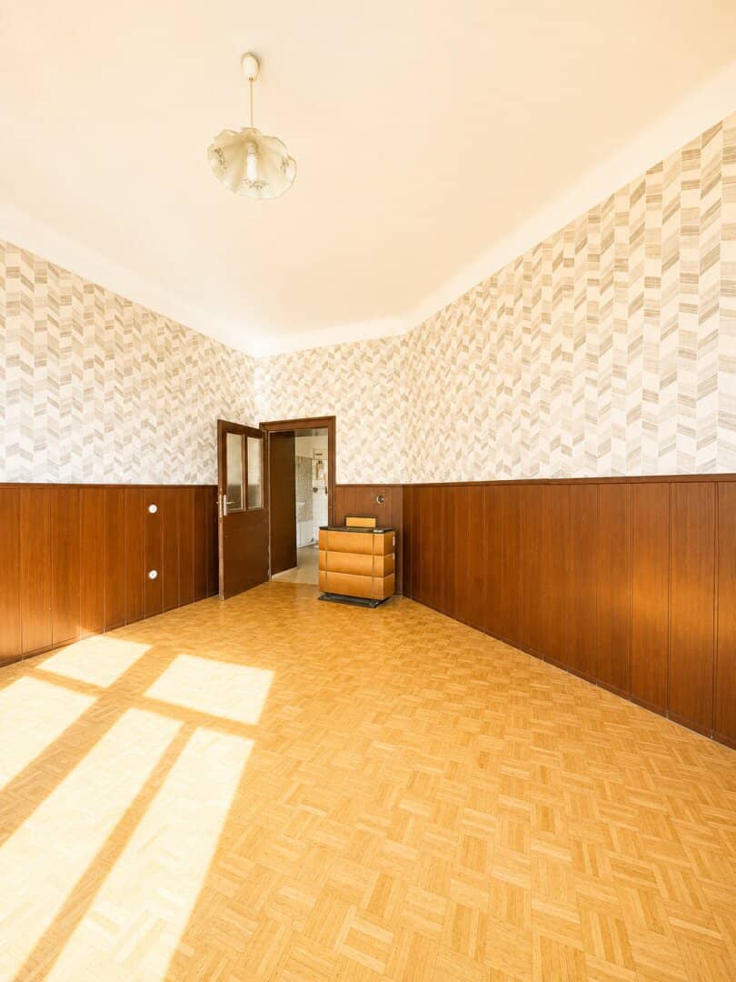 Sanierungsbedürftige 2-Zimmerwohnung mit großem Potenzial in attraktiver Lage des 12. Wiener Gemeindebezirks