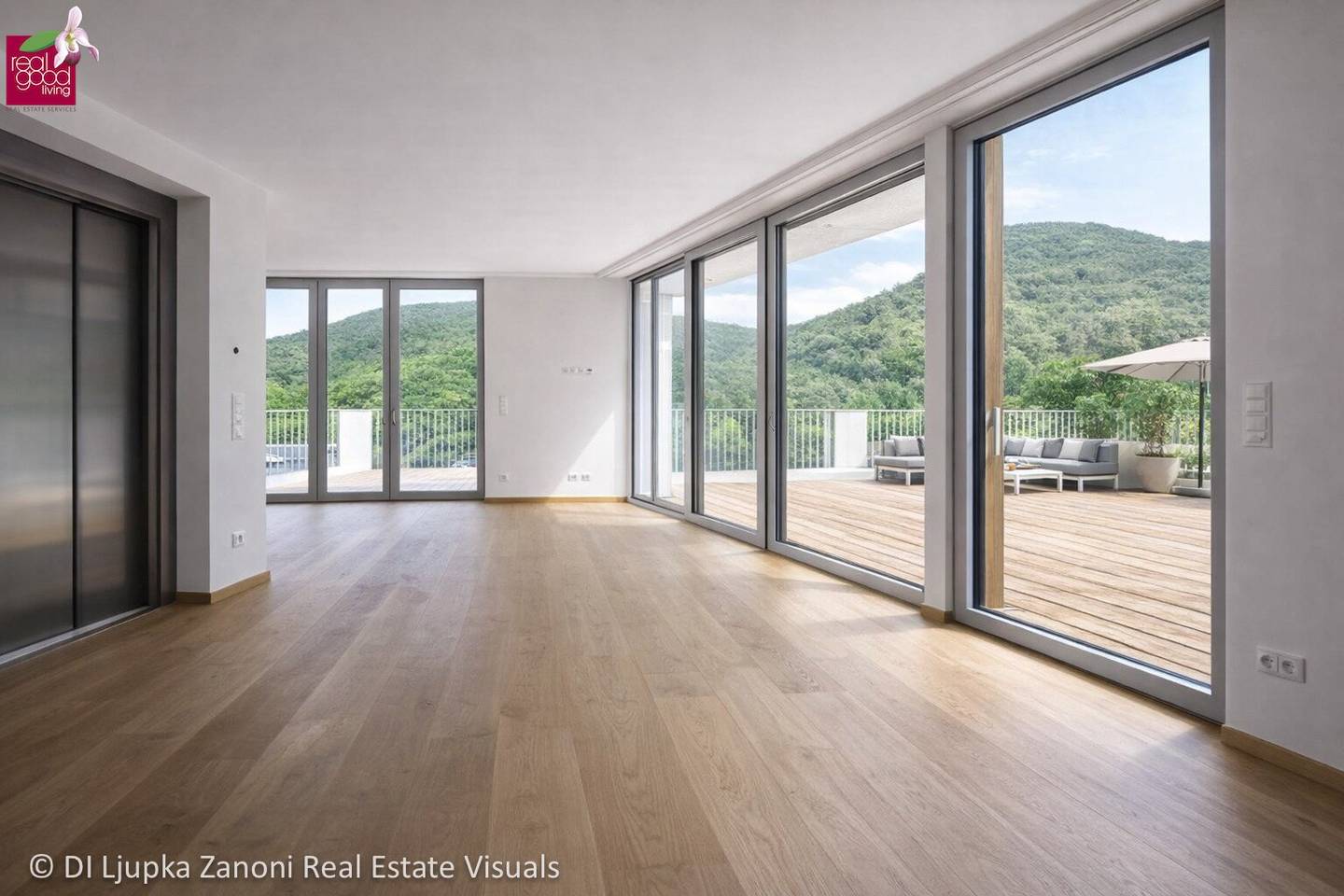 36 °C DRAUSSEN. COOL WOHNEN. VOLLKLIMATISIERTE DESIGNVILLA – SOFORT BEZIEHBAR