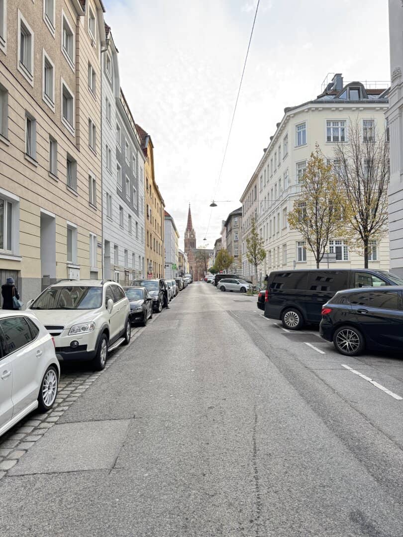 Attraktive Gewerbefläche im sanierten Altbau – 1150 Wien